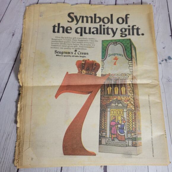 Vintage The Star Dec 25, 1979 Newspaper Dolly Parton Burt Reynolds Jeane Dixon - Picture 2 of 6